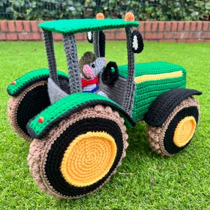 Farmer Mouse in a Tractor Crochet Pattern