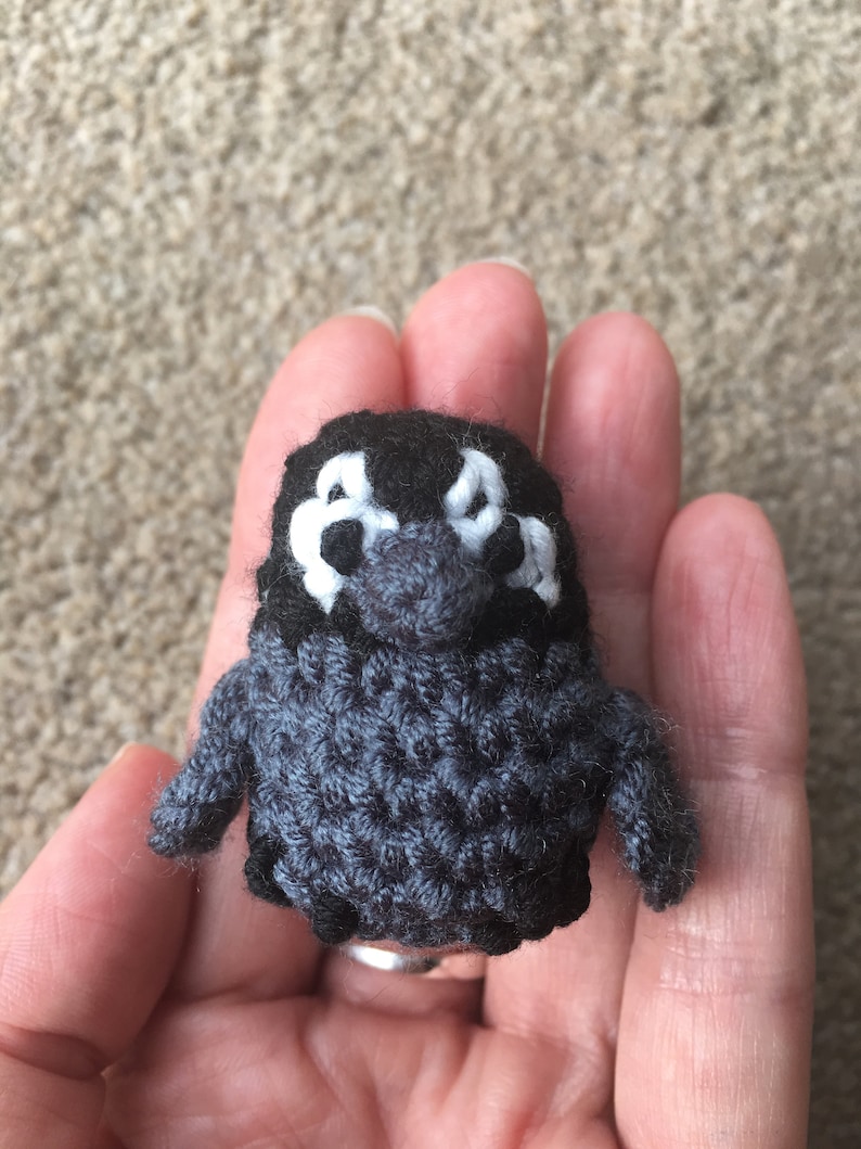 Laying Emperor Penguin & Chick Crochet Pattern image 6