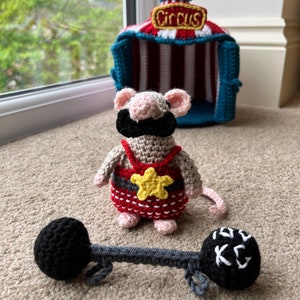 Circus Mouse Crochet Pattern image 5