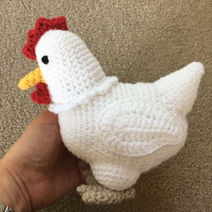 Laying Hen with Chick Crochet Pattern image 4