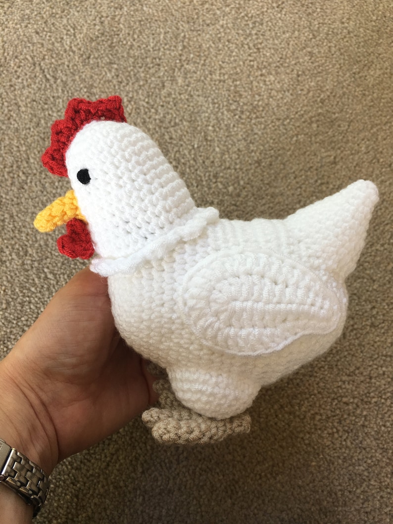 Laying Hen with Chick Crochet Pattern image 4