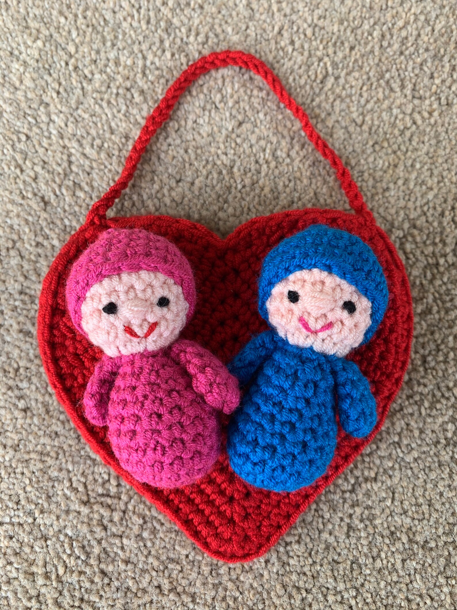 Heart Pocket Pal Crochet Pattern - Etsy