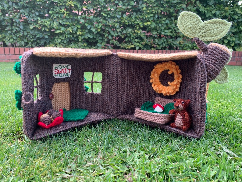 Squirrel & Hollow Log House Crochet Pattern image 5