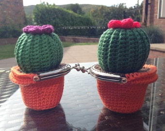 Cactus Coin Purse Crochet Pattern