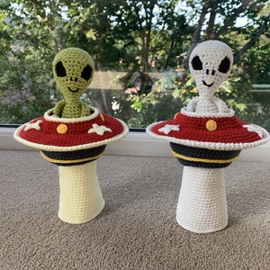 Alien in a Spaceship Crochet Pattern