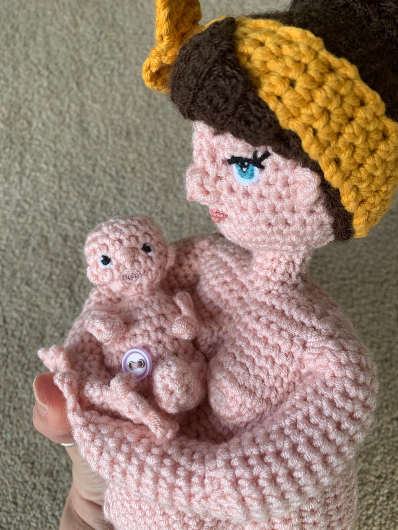 Birthing Mother & Baby Crochet Pattern image 8