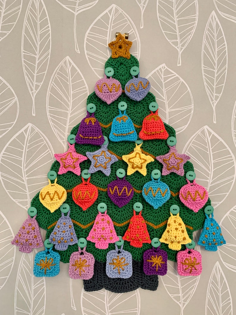 Christmas Tree Advent Calendar Crochet Pattern image 6