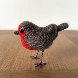 Lifelike Robin Crochet Pattern image 5