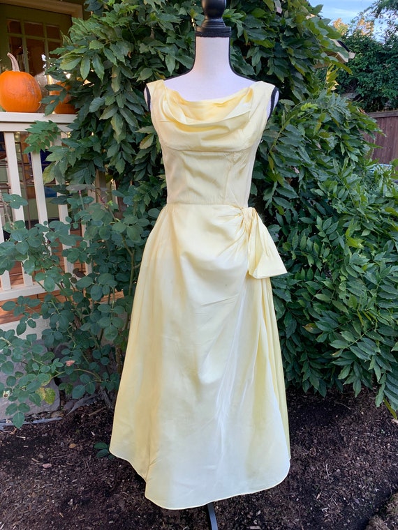 Vintage yellow dress
