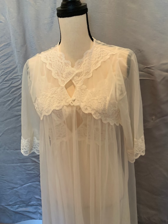 Vintage lace peignoir set