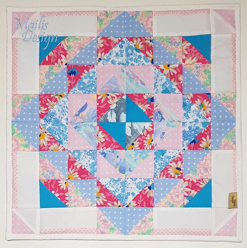 Doll blanket 47cm/18, patchwork quilt, doll bedding for Baby Born and sister, for Lissi doll, Baby Annabell and similar 40-50 cm dolls. image 2