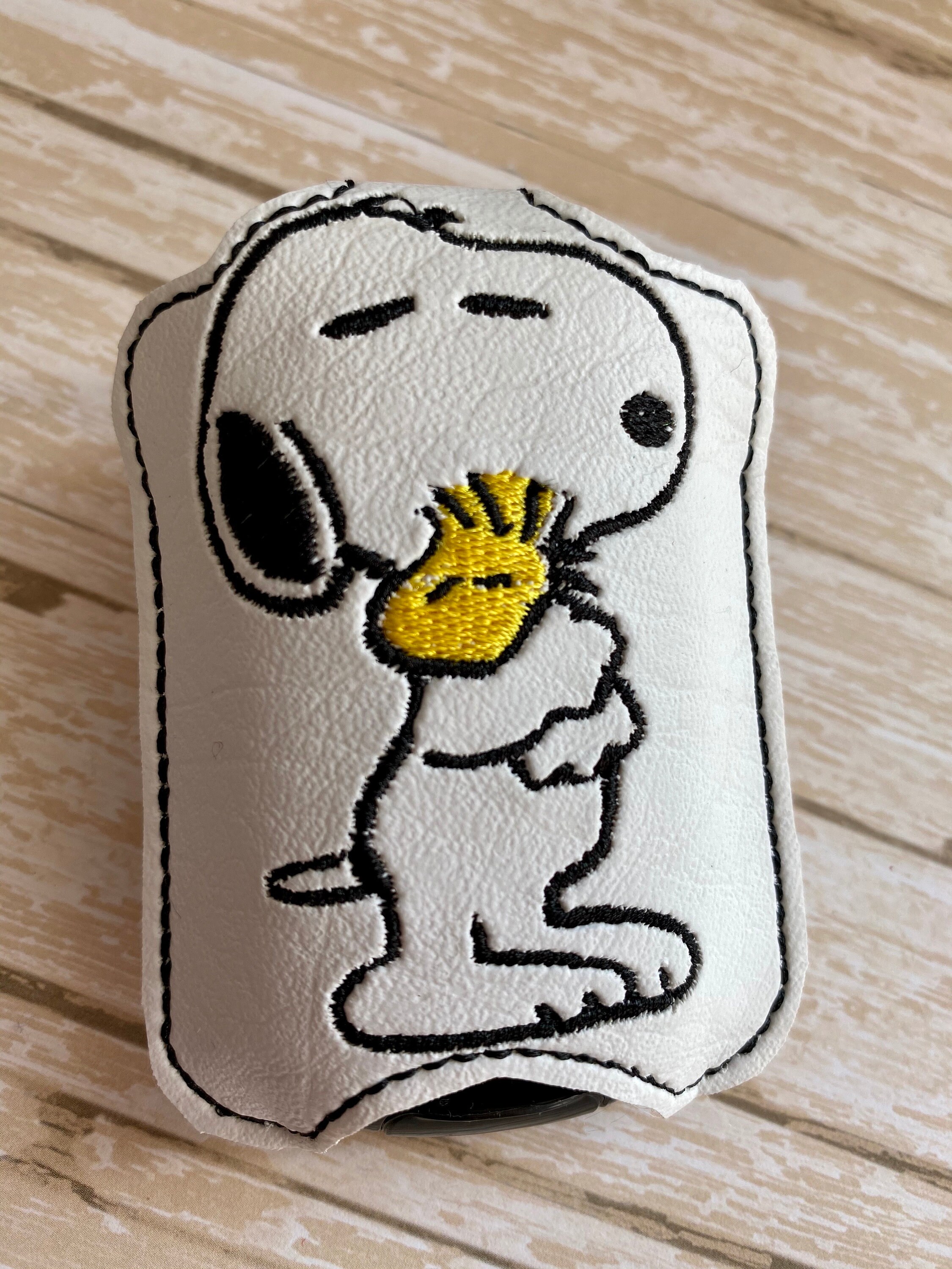 サボテン SNOOPY Peanut Snoopy Sitting Scarf Plush by Bon Ton Toys | zillymon