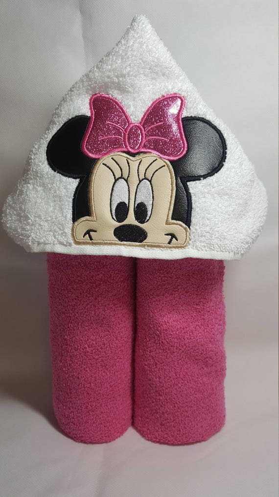 minnie hooded towel