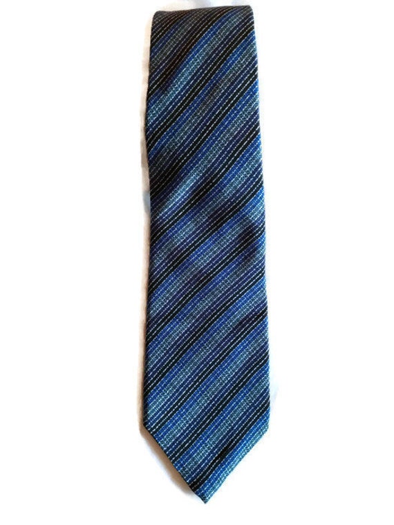 Givency Vintage Italian Silk Necktie Features Blu… - image 2