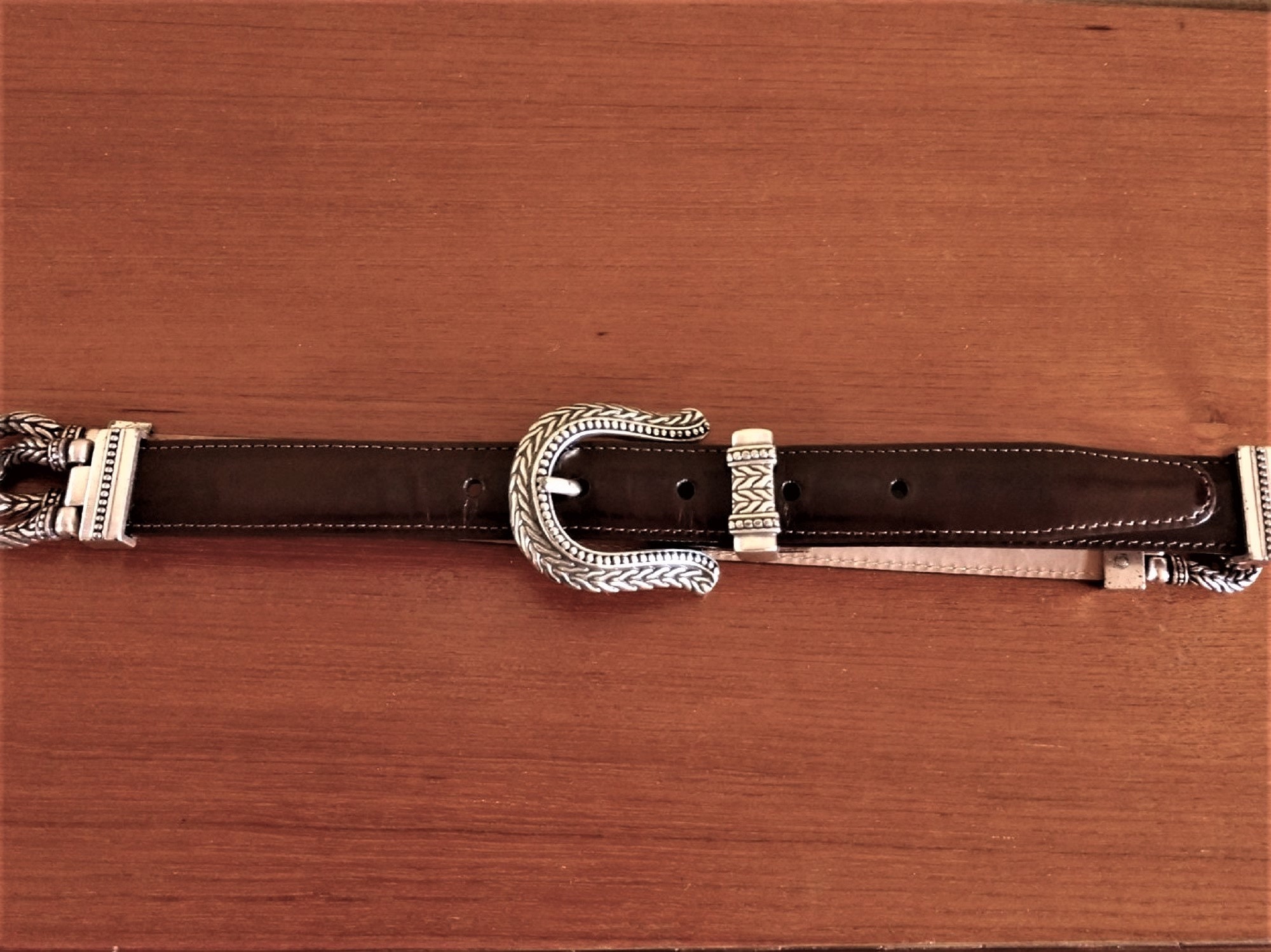 BRIGHTON 1996 leather adjustable belt/20609/M Brighton Vintage Brown Leather Belt Size 30 M20409 | eBay main image 4