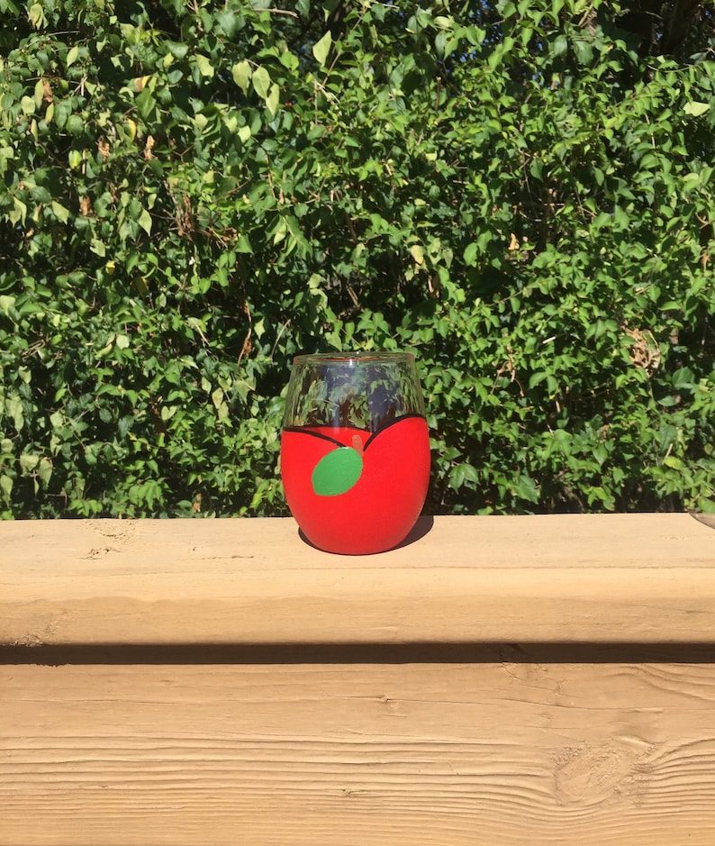 Apple wine glassteacher wine glass