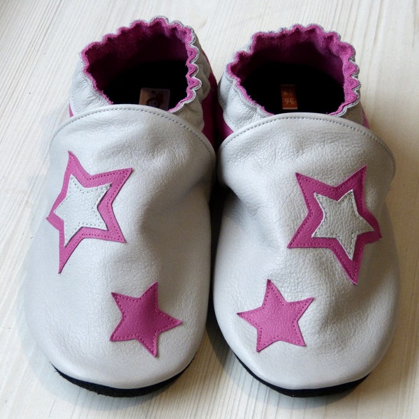 Chaussons cuir/taille 18 à 45/adulte/enfant/bébé/cuir de vachette/souple/chaussures/chaussons/fabriqué en France/hand made/étoile/rose/gris