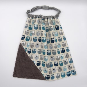 Waterproof, elasticated school canteen napkin