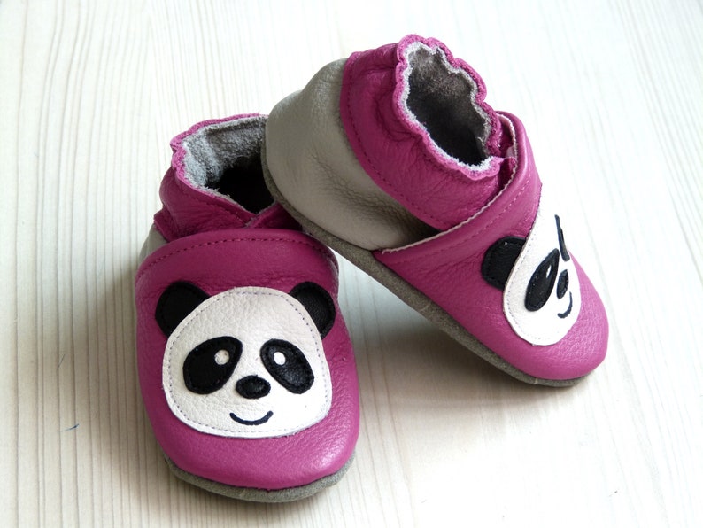 All leather slipperssize 18 to 35childbabydaughtercalf leathersoftshoesshoespandaanimalpeluchepinkblackgrey