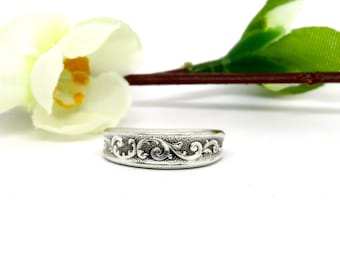 Narrow silver spoon ring,  Esperanto pattern ring, Silver thumb ring, Handmade silver spoon rings
