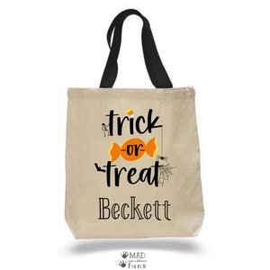 Trick or Treat Canvas Tote Bag, Customized Halloween Candy Bag, Kids Costume, Personalized Candy Bag Parade with Name, Halloween Bucket