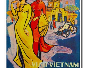 Peut inclure: Une affiche de voyage vintage faisant la publicité d'une visite à Saigon, au Vietnam. L'affiche représente deux femmes en vêtements traditionnels marchant devant un bâtiment avec une tour d'horloge. Le texte sur l'affiche indique "Visitez le Vietnam Saigon".