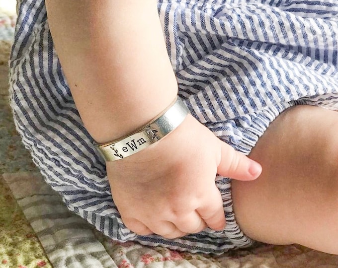 Personalized Baby Bracelet • Monogram Baby Bracelet • Custom Bracelet for Babies • Unique Baby Shower Gift • Christening Gift for Baby