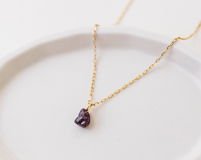 Raw Garnet Necklace • Natural Stone Necklace • Rough Cut Garnet • January Birthstone • Dainty Stone • Bridesmaid Gift Necklace