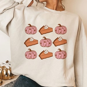 Retro Vibes Thanksgiving Pumpkin and Pumpkin Pie Funny Pun T-shirt Design PNG