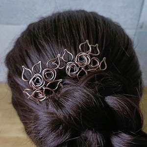 Roses hair fork, floral hair jewelry, copper or brass bun holder, perfect gift for girlfriend, elegant nature-inspired accessory