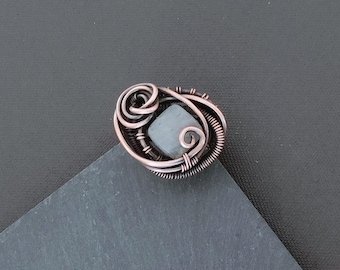 Adjustable Labradorite Copper Ring, Artisan Crafted Gemstone