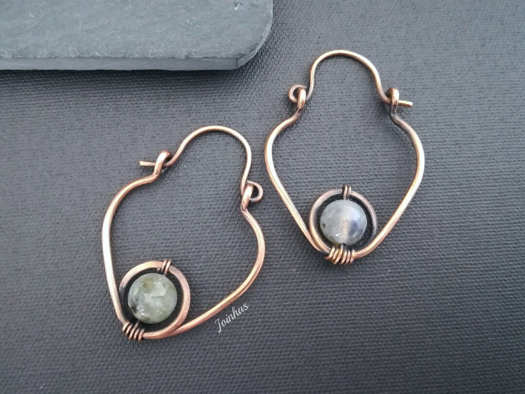 WHITE & ORANGE FLOWER faceted topaz CRYSTAL earring BRONZE LEVER BACK