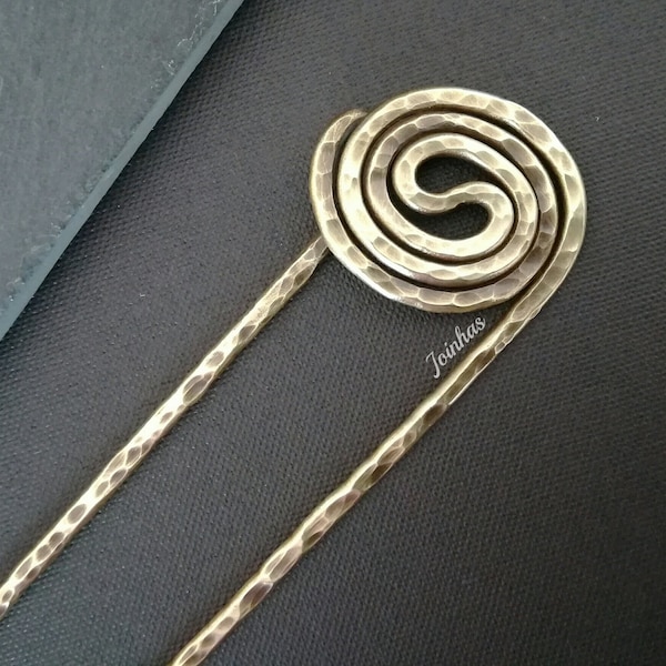 Spiral hair fork, copper or brass hair pin, hair accessories, minimalist hair stick, perfect gift for long hair women, simple bun holder