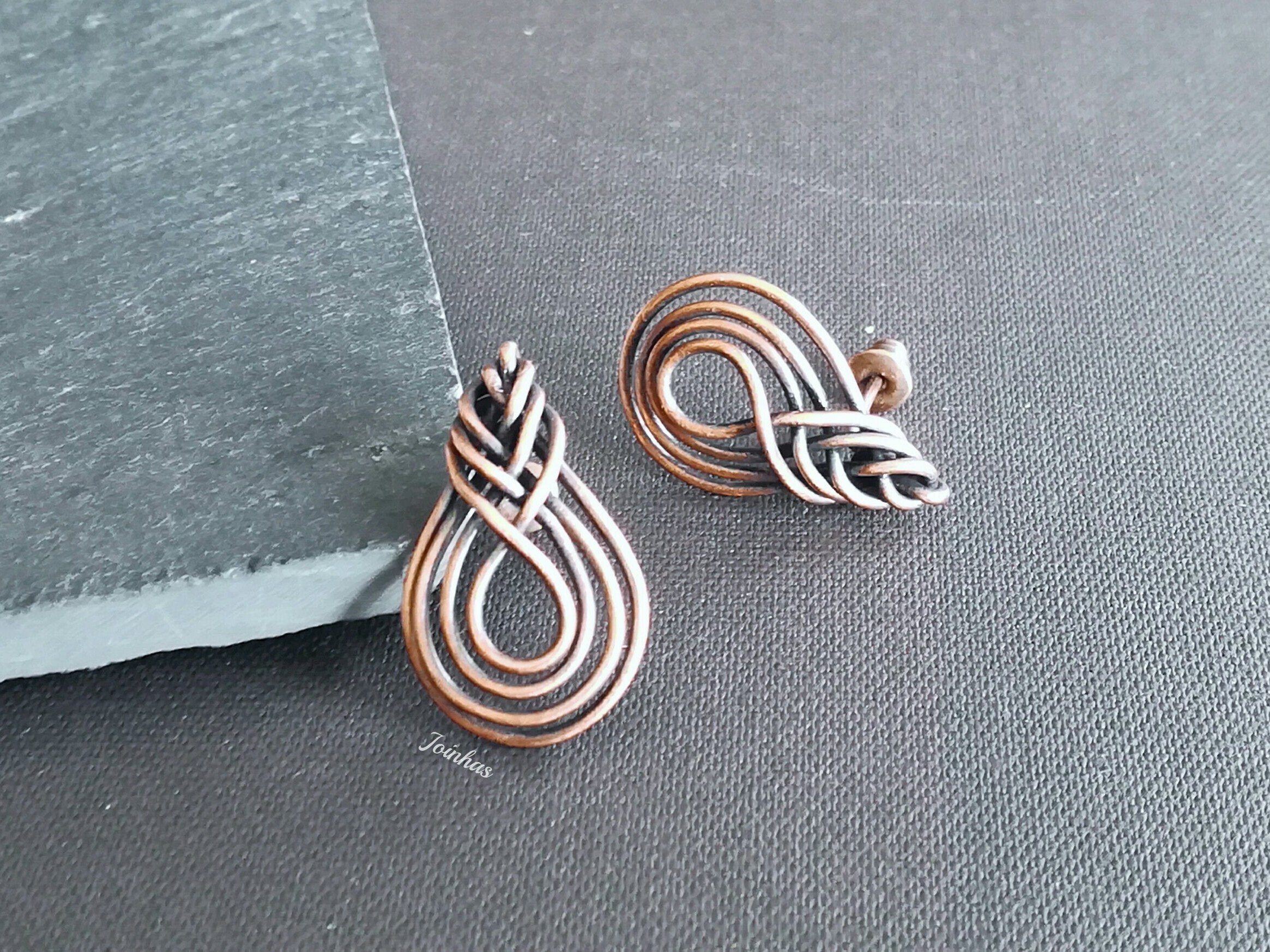 Pipa Knot Stud Earrings, 0.8