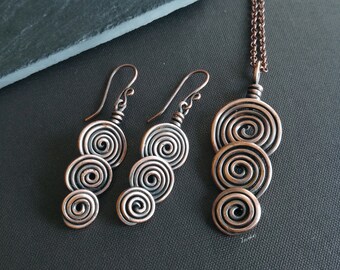 Copper spiral earrings and pendant set, ancient bundle, tribal, rustic, ethnic, elegant jewelry gift for women, nature inspired jewelry