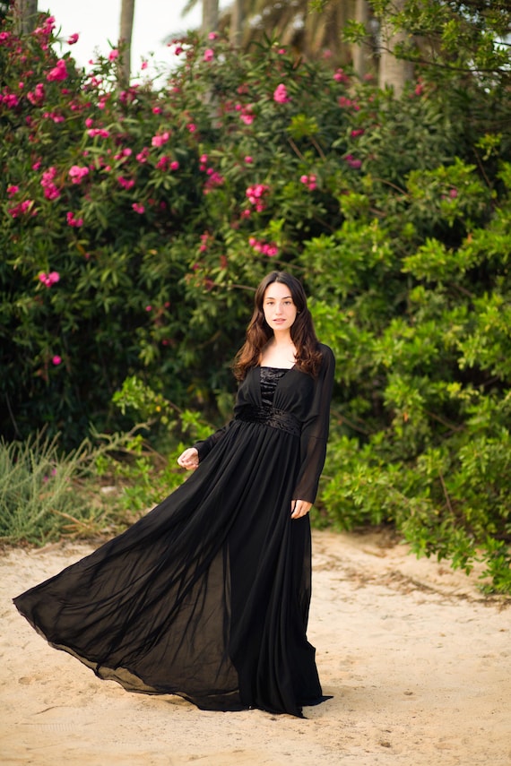fitted lace wedding dress Elegant V Neck Black Chiffon A Line Wedding Guest Dress main image 1