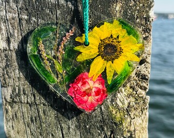Sea Glass & Dried Flowers Heart
