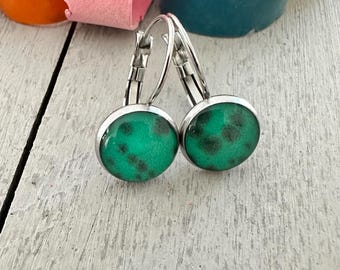 LOBSTERMAN'S WIFE Band Earrings-Green Speckled