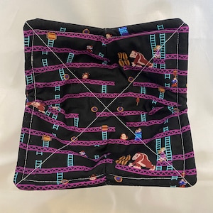 Donkey Kong bowl pot holder