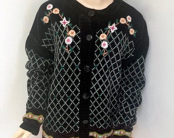 VINTAGE 1980s CHENILLE Cardigan with flowers and diamonds size Large