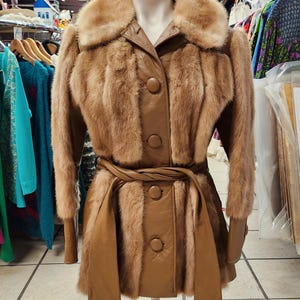 FABULOUS 1970s Light Brown Real MINK Fur MOD Jacket Coat w/ Medium Brown Leather Accents, Belt & Floral Adorned Lining- Size Small/Medium