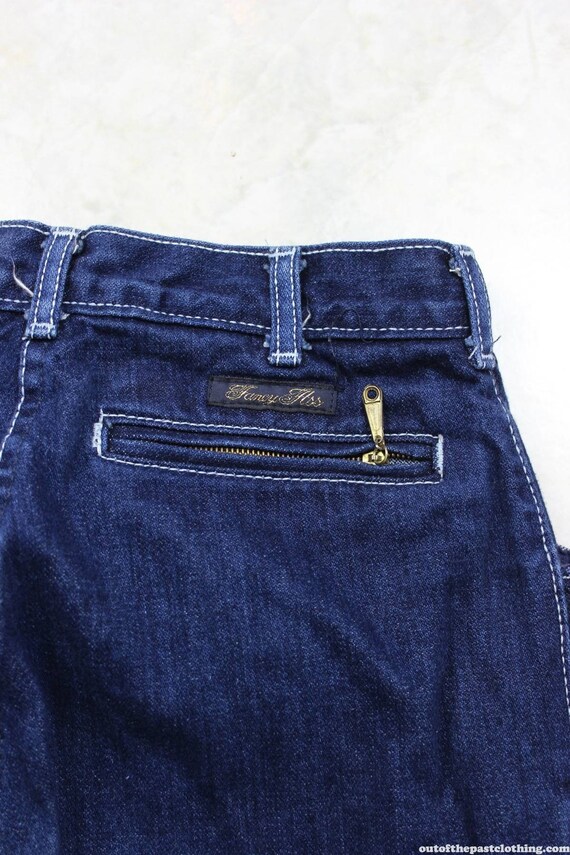 ass fancy jeans Girl sex cry
