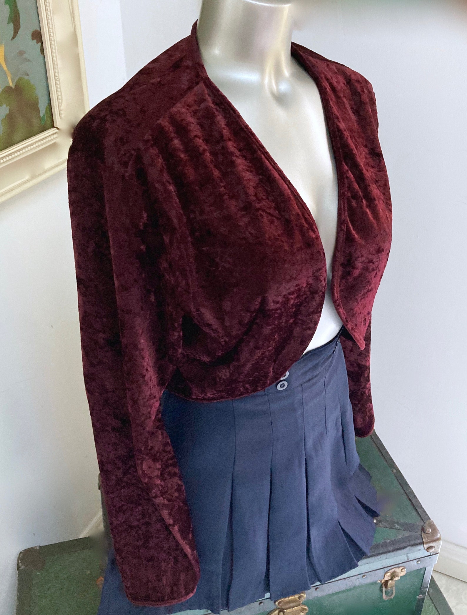 LOVELY Vintage Burgundy Crushed Velvet BED JACKET by | Etsy
