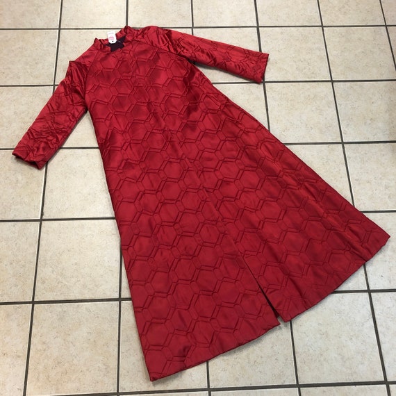 LOVELY vintage 1950s/60s RED QUILTED house coat si
