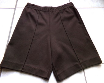 VINTAGE 1970s HiGH Waisted Chocolate Brown POLYESTER GIRLS shorts size 7