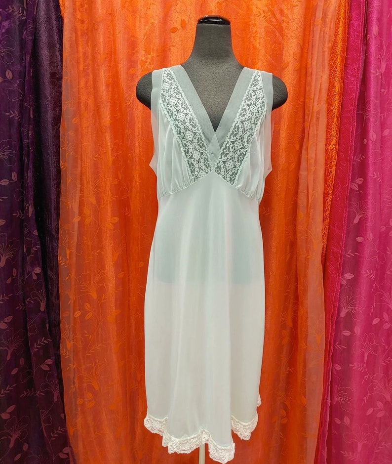 DREAMY PASTEL BLUE Nylon Vintage V-Neck Nightie with Lace Details Size Medium/Large image 1