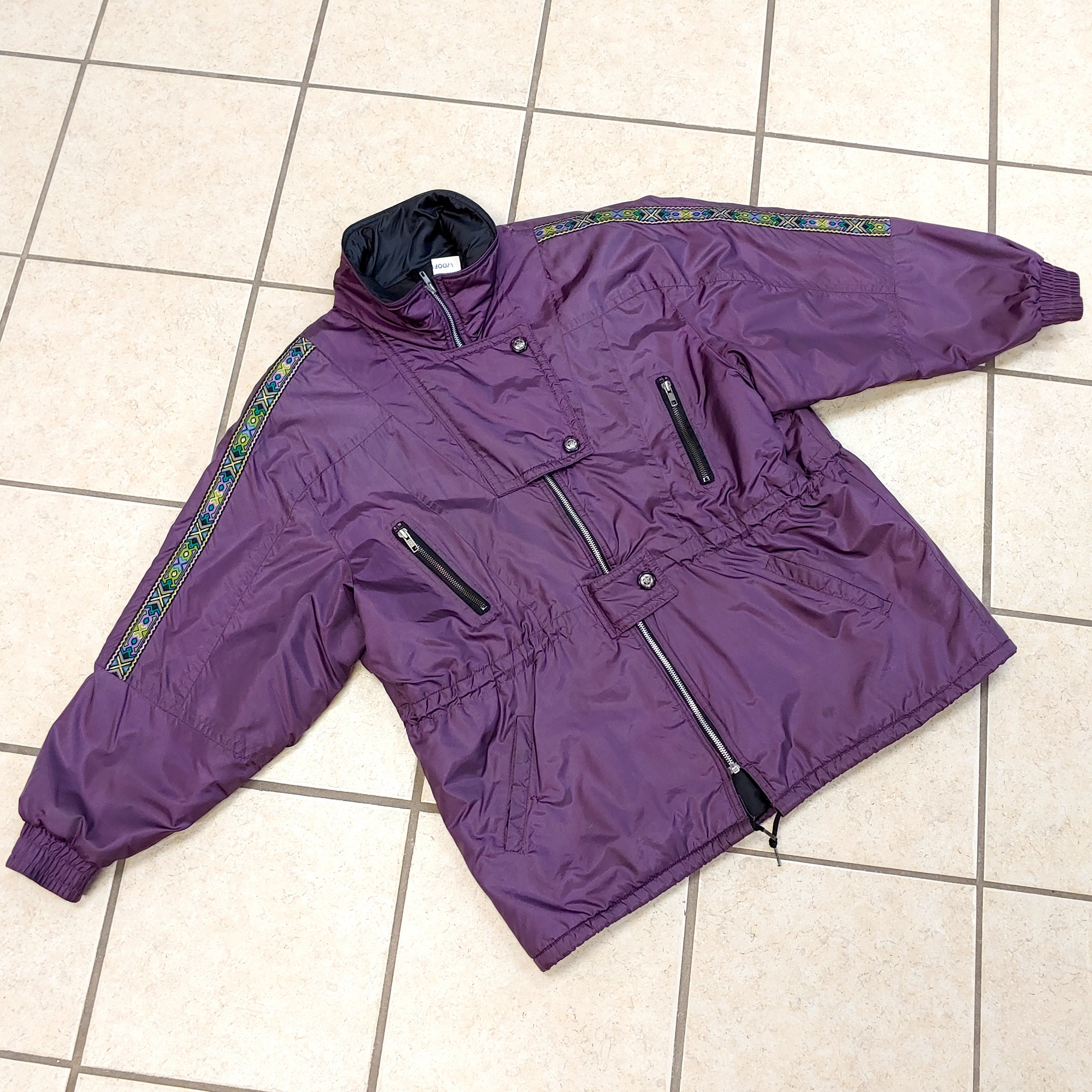 AZTEC Motif 1980s NYLON Heavy Duty 