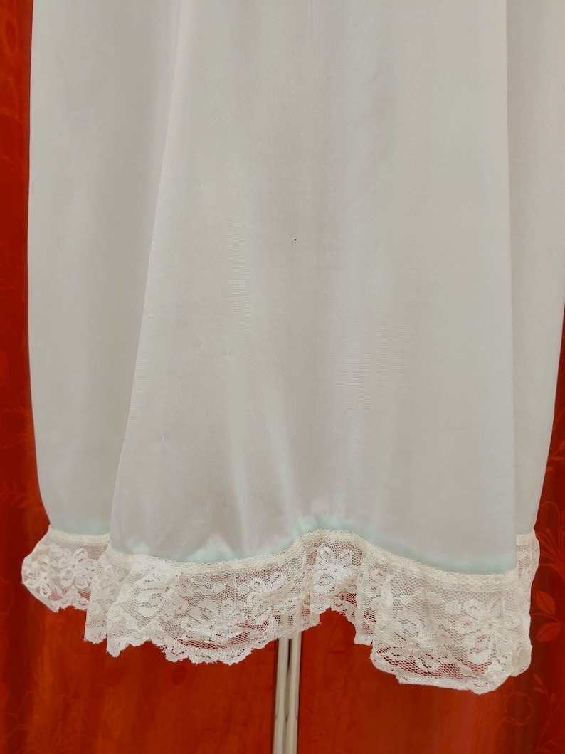 DREAMY PASTEL BLUE Nylon Vintage V-Neck Nightie with Lace Details Size Medium/Large image 8