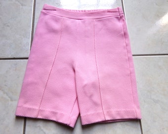 Short fille taille haute en polyester rose VINTAGE des années 1970 taille 7