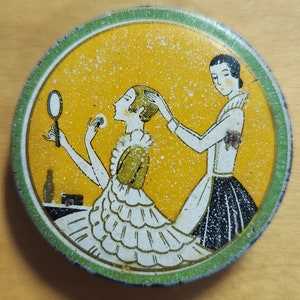 1920s Art Deco &quot;Three Flowers Face Powder&quot; Round MAKEUP TIN &quot;Richard Hudnut, Ltd. Toronto&quot; w/ Orange Green Art Nouveau Image of Two Ladies